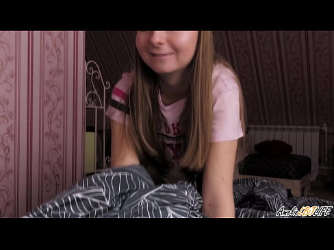 ❤️ Blondie Terda l-BFF tagħha Profondament u Gets Cum F'Ħalqha ❌ Porn magħmul fid-dar lilna mt.pornma-com.ru ❌