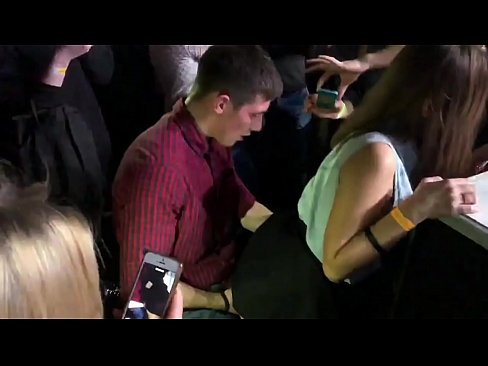 ❤️ Sess reali f'nightclub Russu. Tfajla Russa ta’ 18-il sena fl-anus u l-vaġina fucked f’nightclub ❌ Porn magħmul fid-dar lilna mt.pornma-com.ru ❌